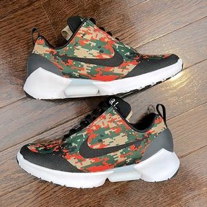 NIKE HYPERADAPT 1.0 “TEAM ORANGE” (SALE)